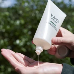 Shiseido Waso Shikulime Gel-to-Oil Cleanser